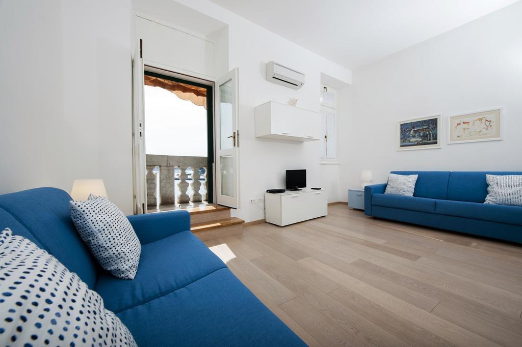 Apartment Al Porto ロヴィニ 部屋 写真